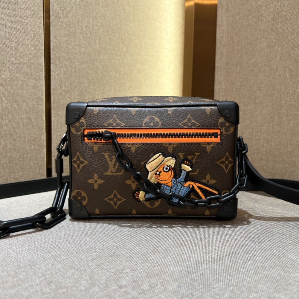 MINI SOFT TRUNK Chain Bag