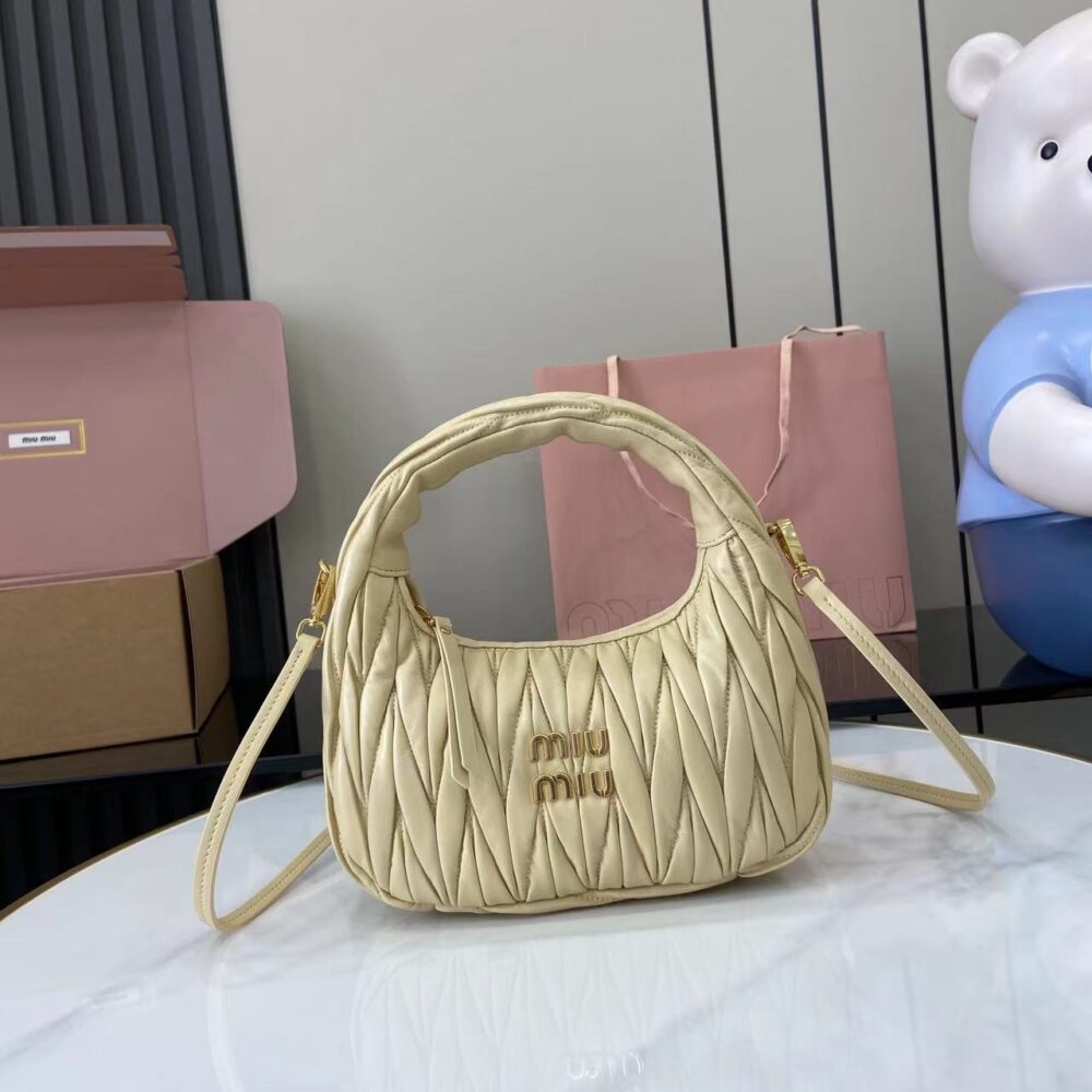 GUCCI MiuWander handbag
