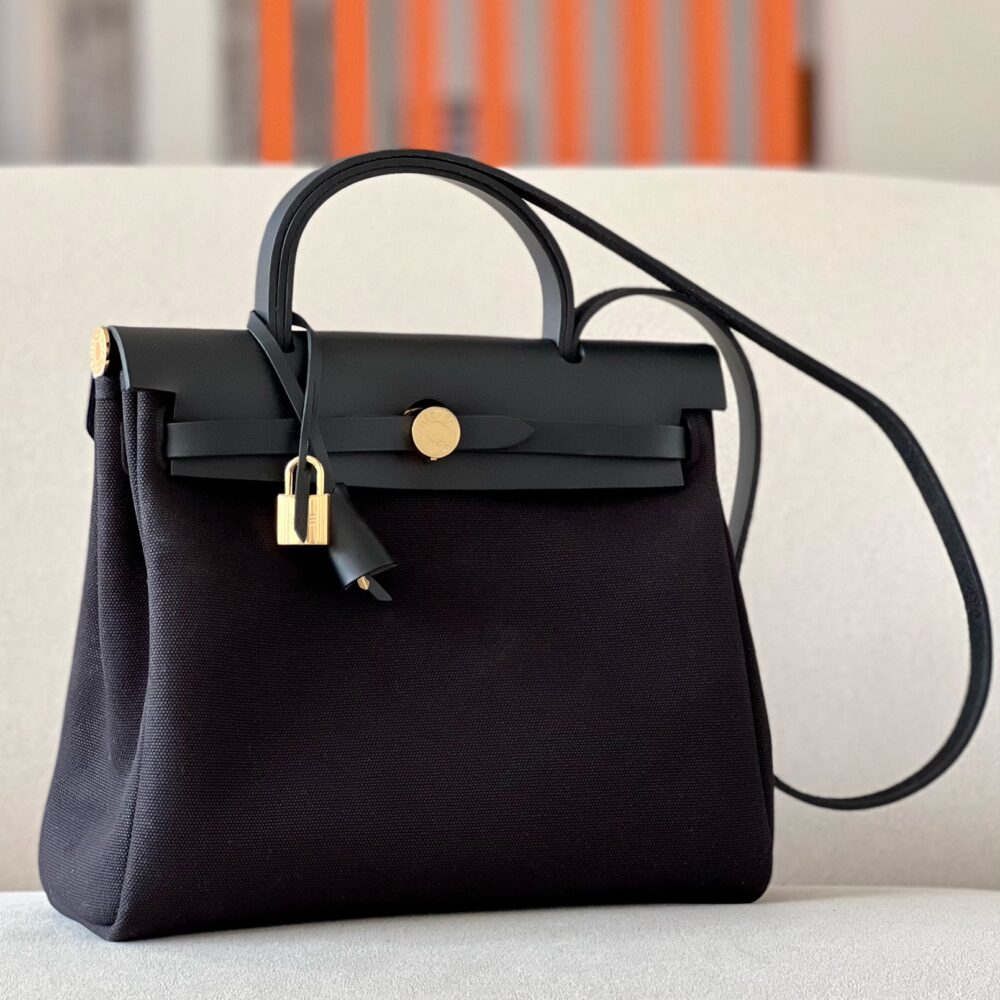 HERBAG31 handbag