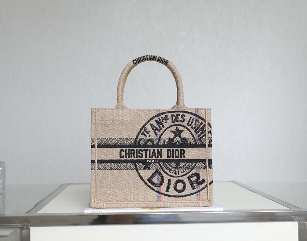 DIOR TOTE