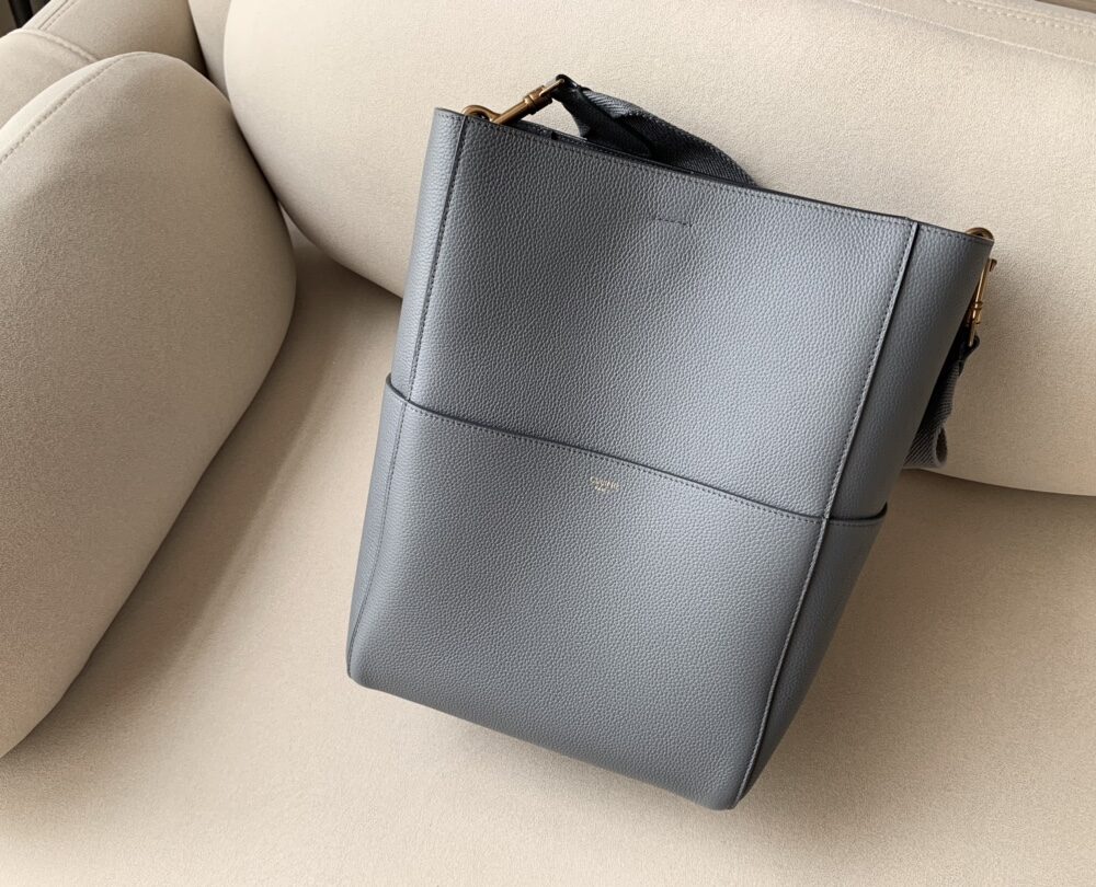 CELINE SANGLE BUCKET