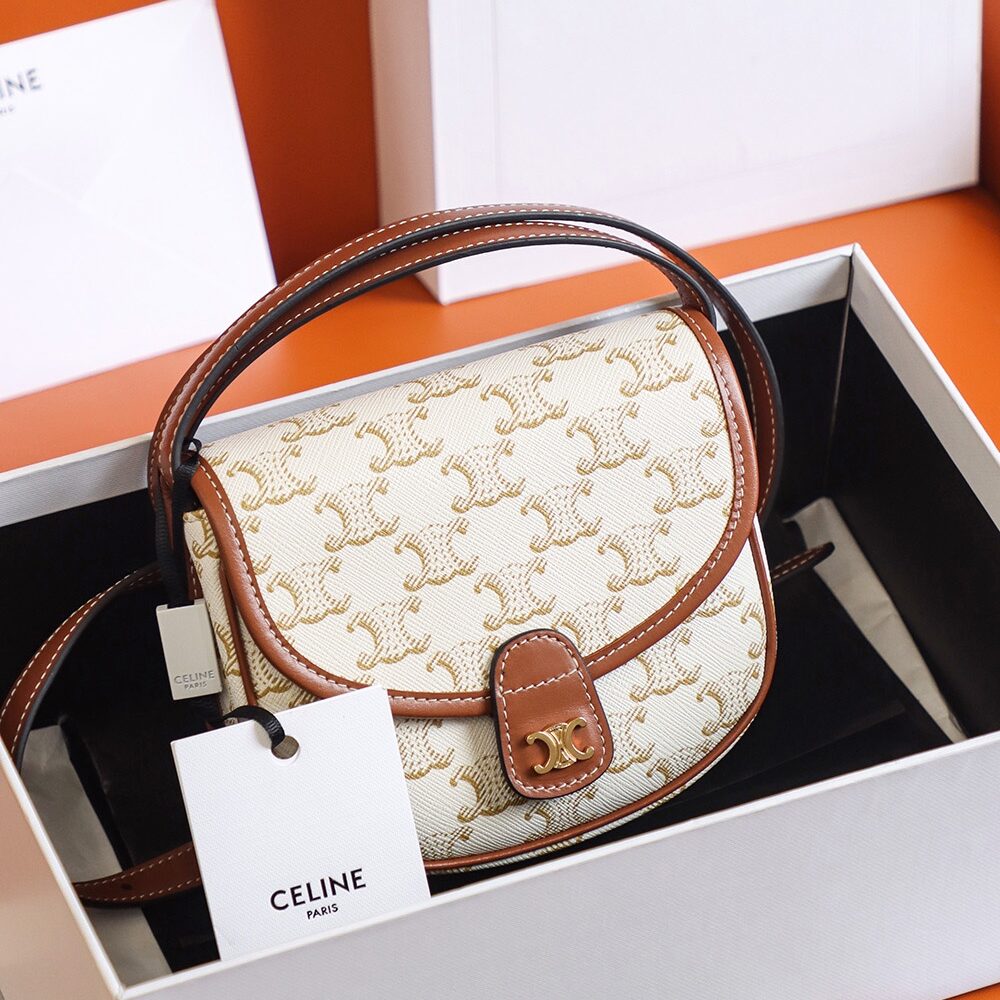 Celine 𝐁𝐄𝐒𝐀𝐂𝐄 𝐌𝐢𝐧𝐢
