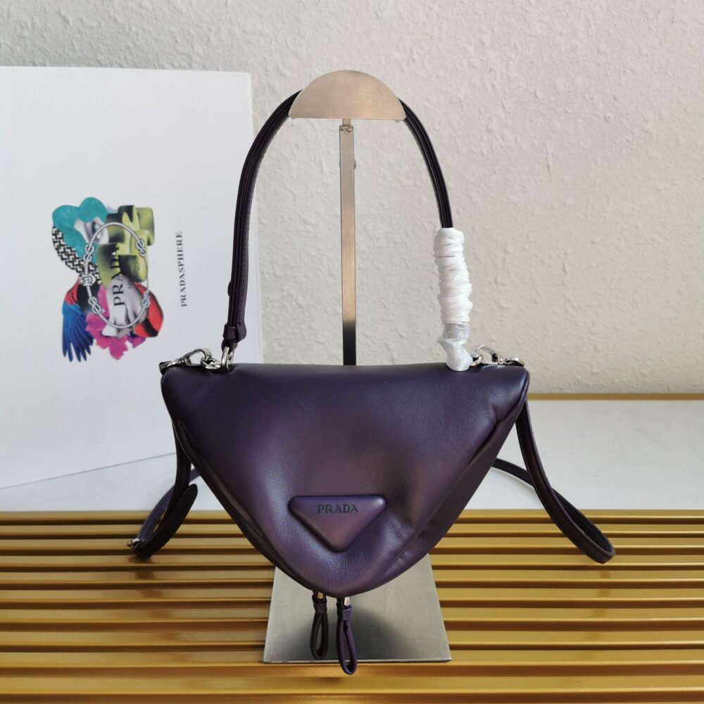 PRADA 🎉 New women 's bag 🎉1BA315👏👏