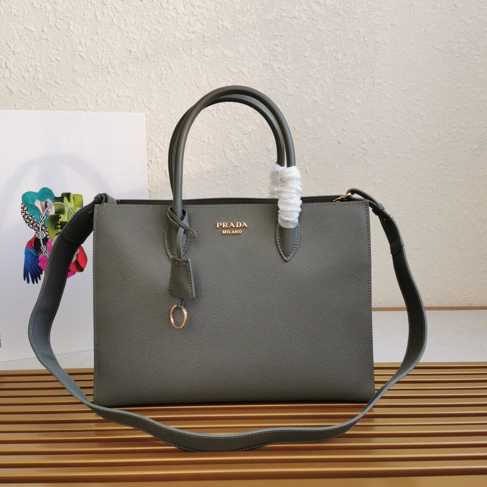 PRADA ✨ new starting ✨